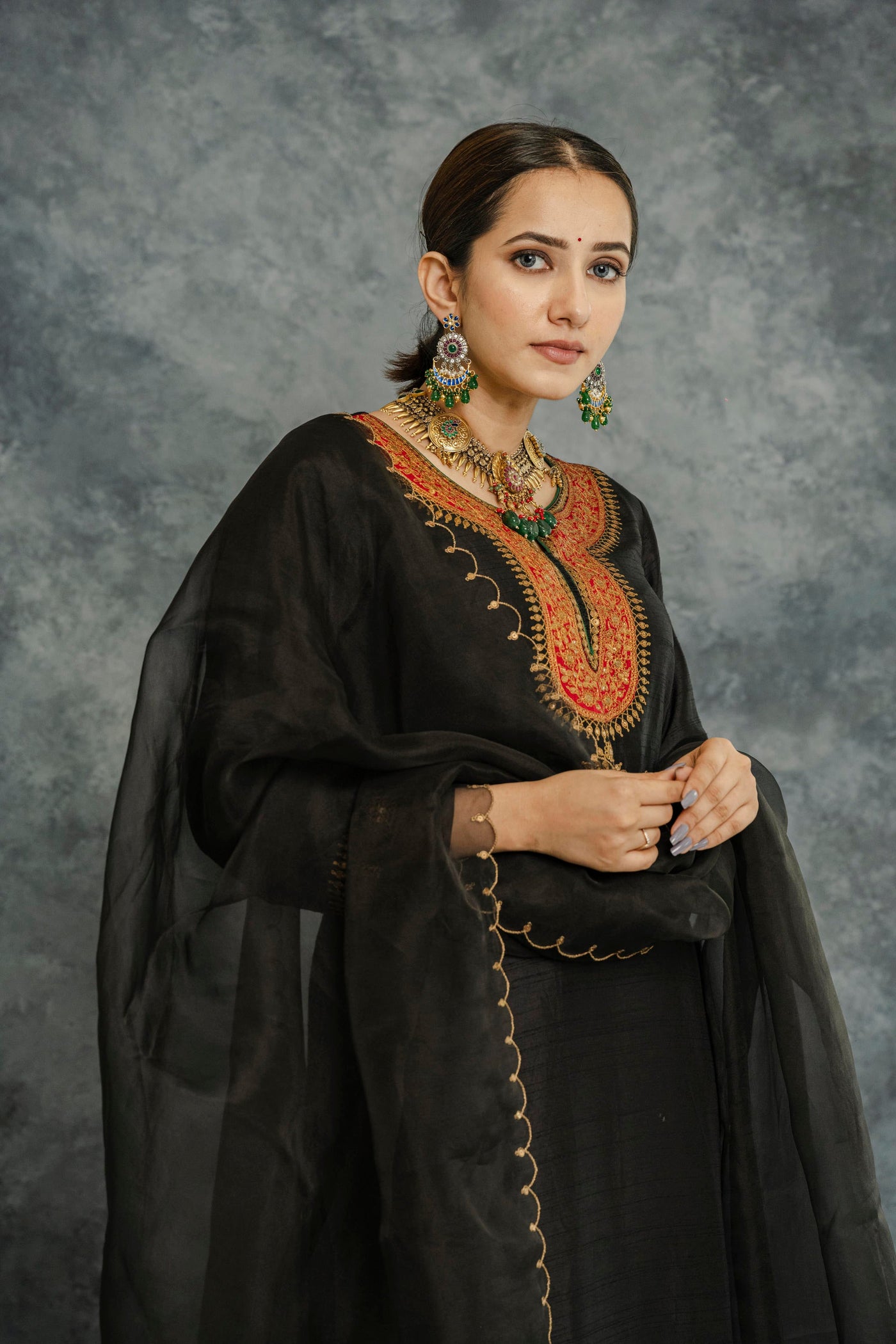 BLACK KURTA SET