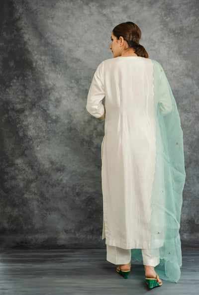 WHITE KURTA SET