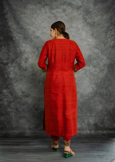 RED KURTA SET