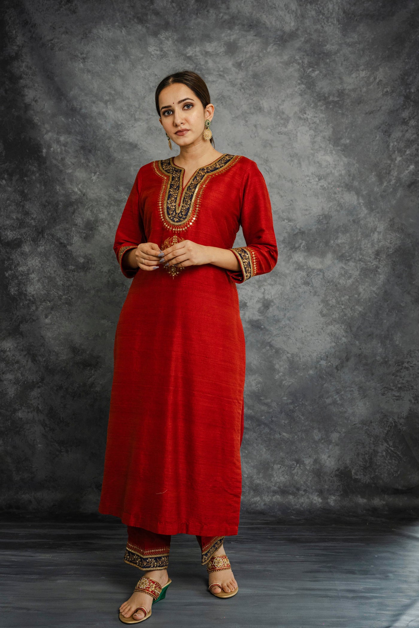 RED KURTA SET