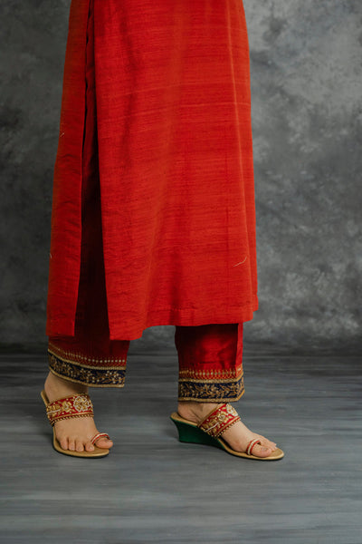 RED KURTA SET