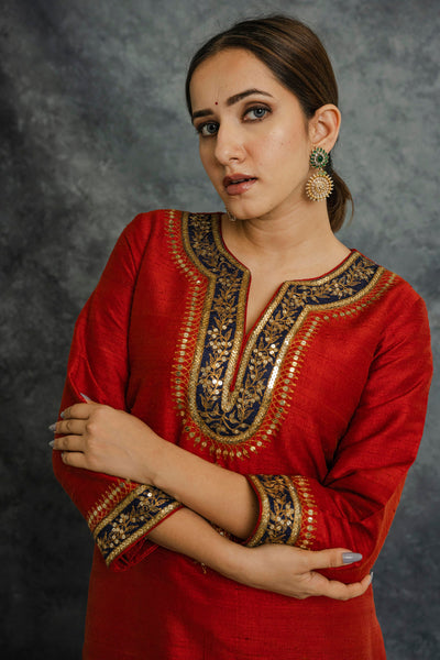 RED KURTA SET