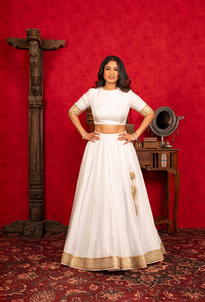 WHITE LEHENGA SET