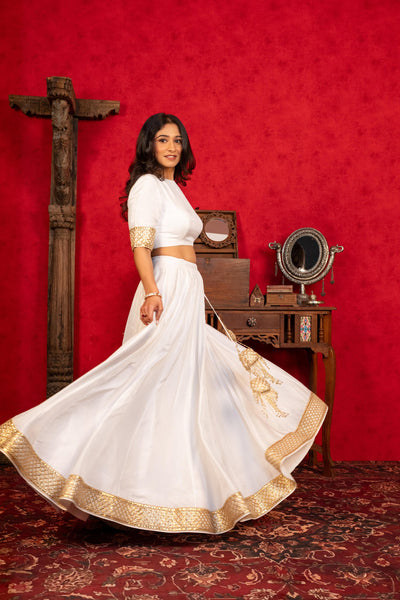 WHITE LEHENGA SET