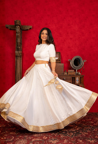 WHITE LEHENGA SET
