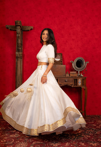 WHITE LEHENGA SET