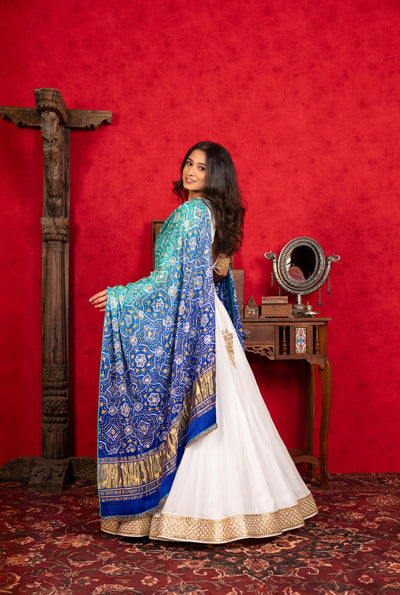 WHITE LEHENGA SET