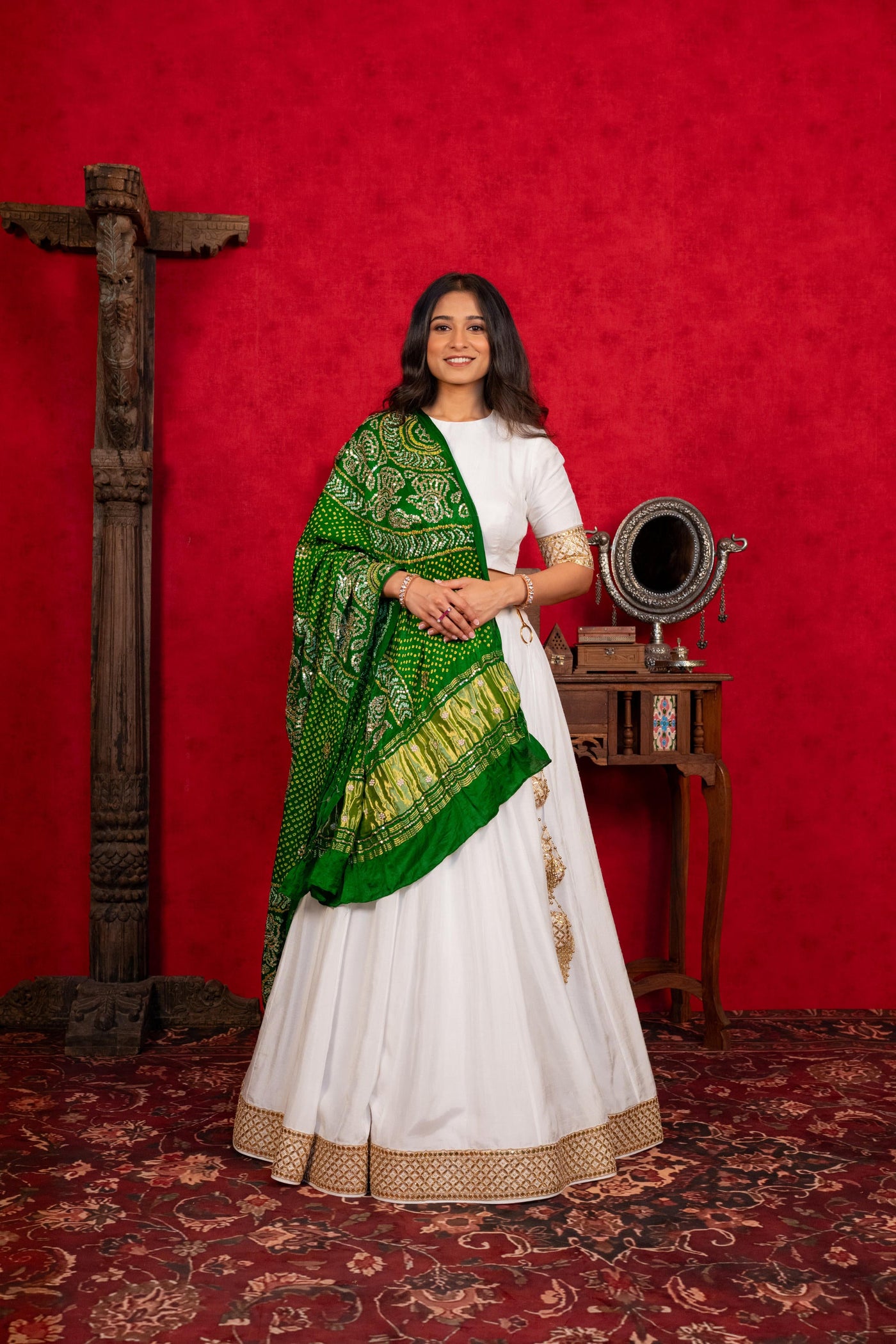 WHITE LEHENGA SET