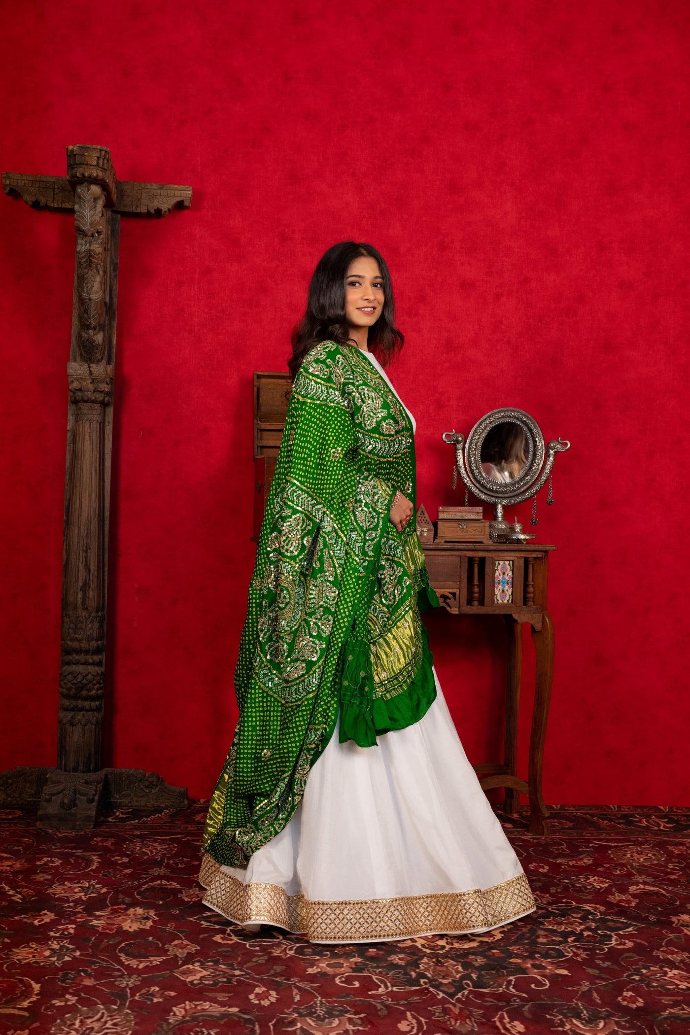 WHITE LEHENGA SET