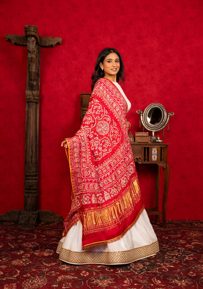 WHITE LEHENGA SET