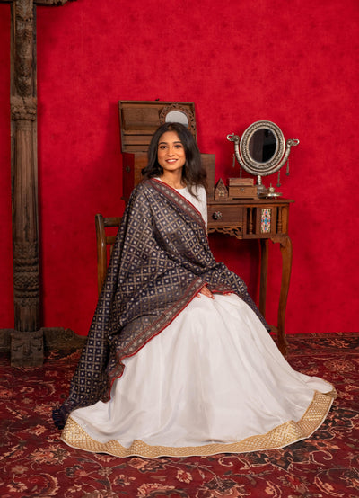 WHITE LEHENGA SET