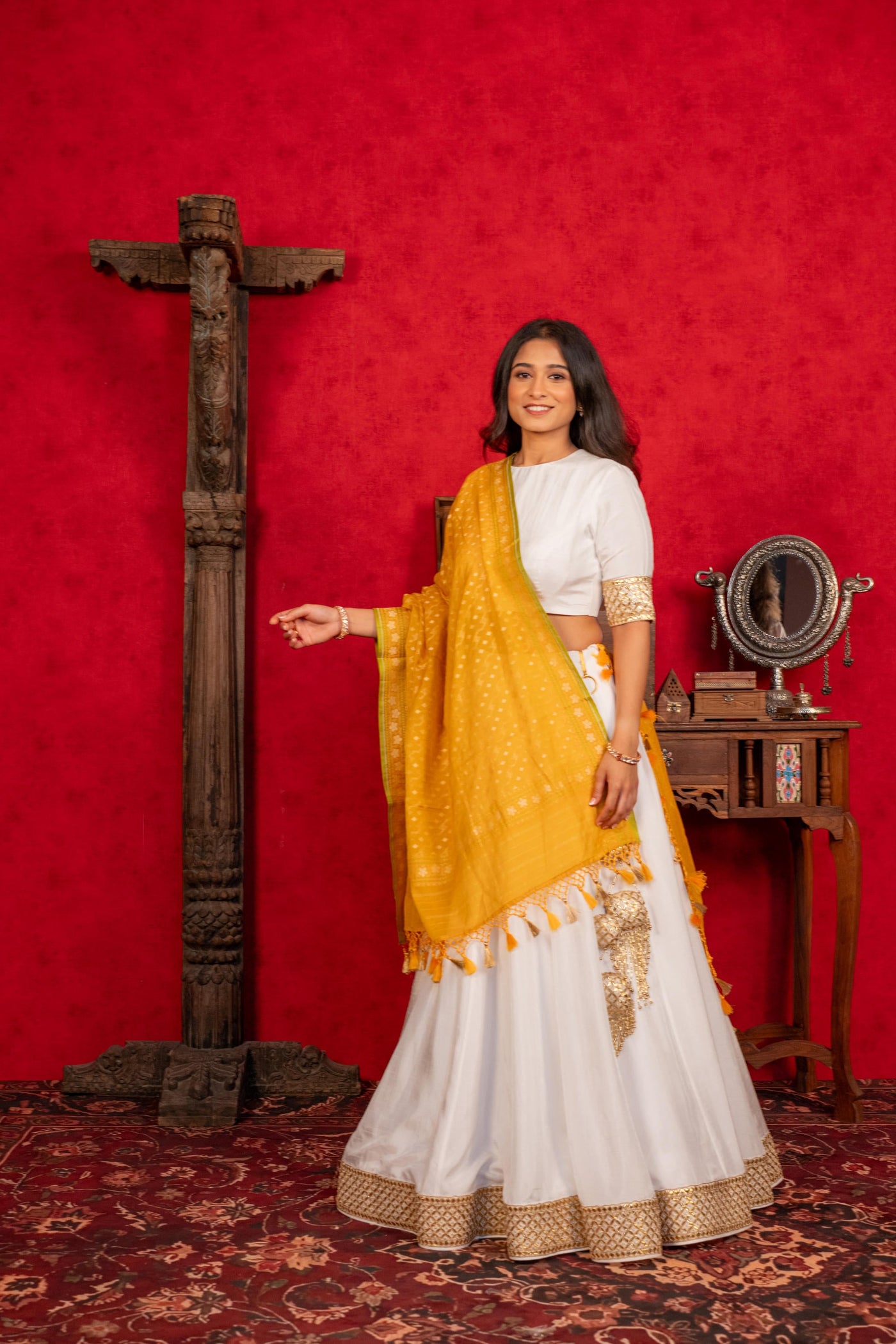 WHITE LEHENGA SET