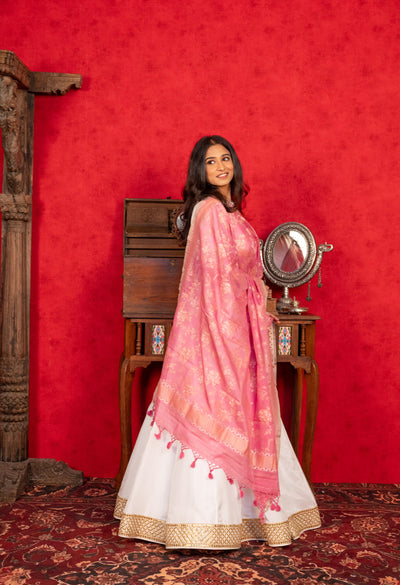 WHITE LEHENGA SET