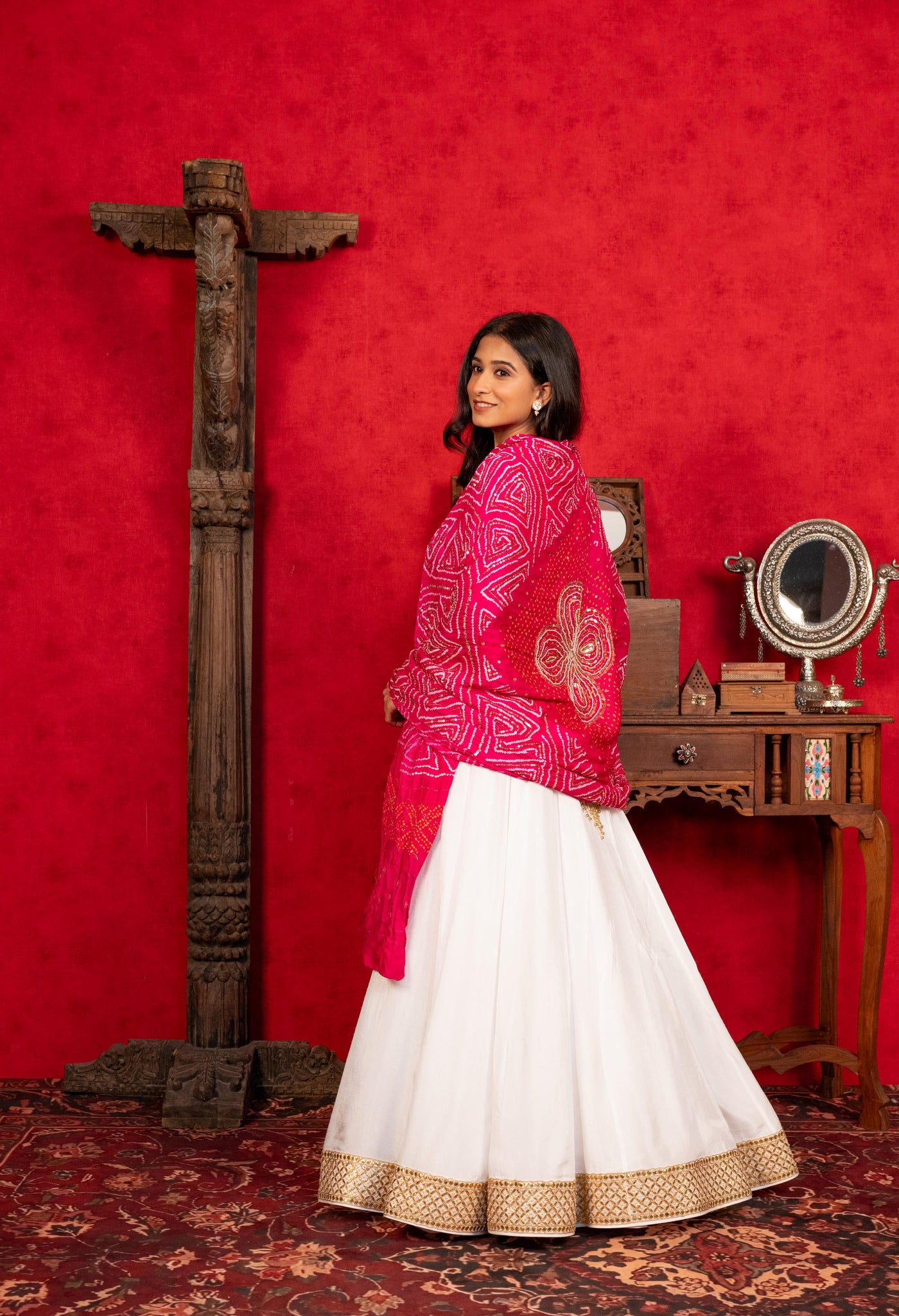 WHITE LEHENGA SET