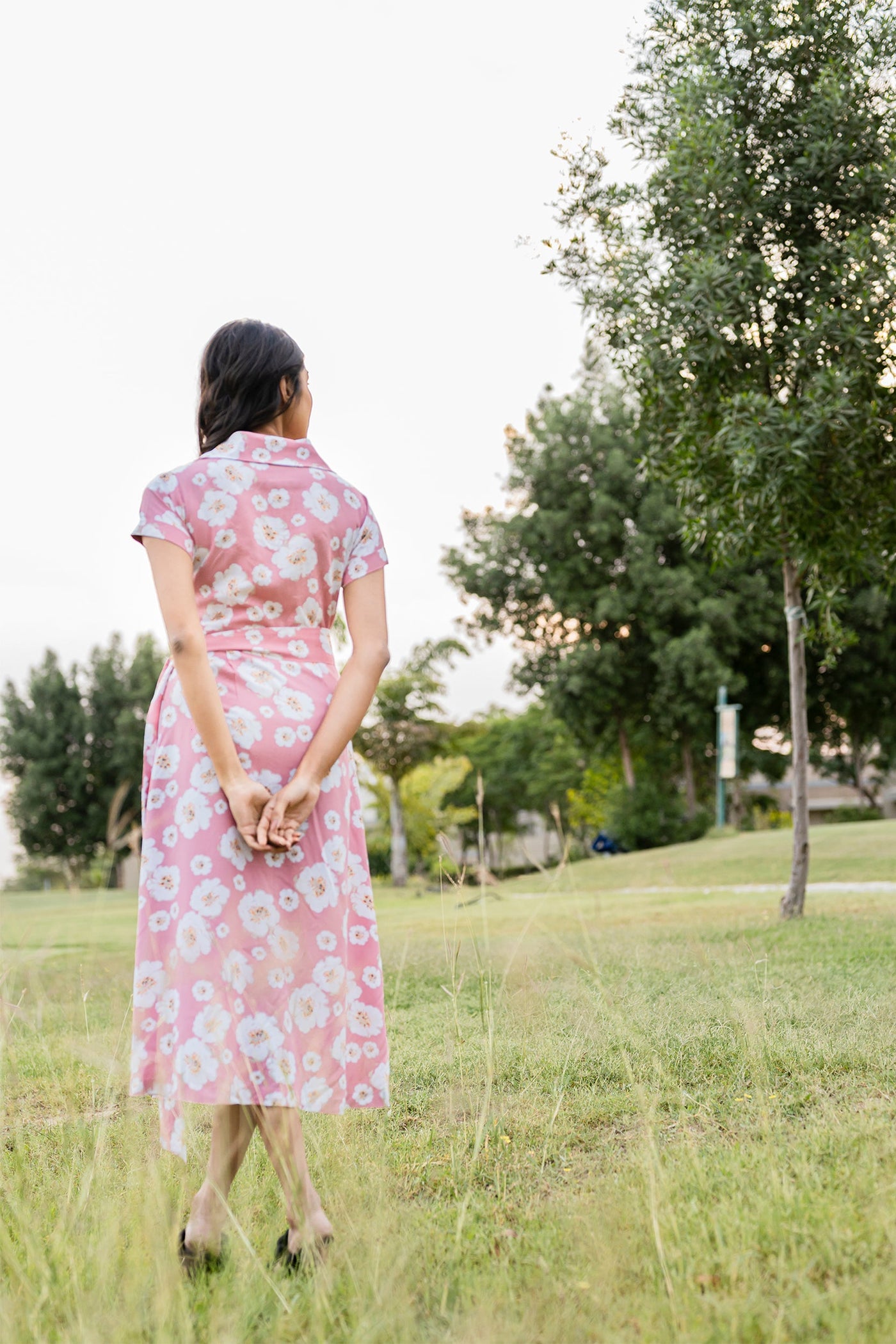 Blooming pink middie dress