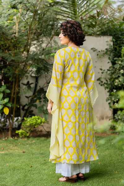 Yellow leaf kaftan